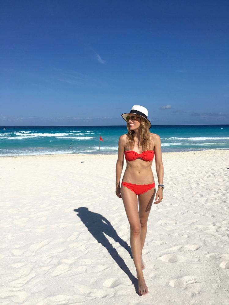 Red Scallop Bikini, Beach Vacation, Mexico, What To Pack