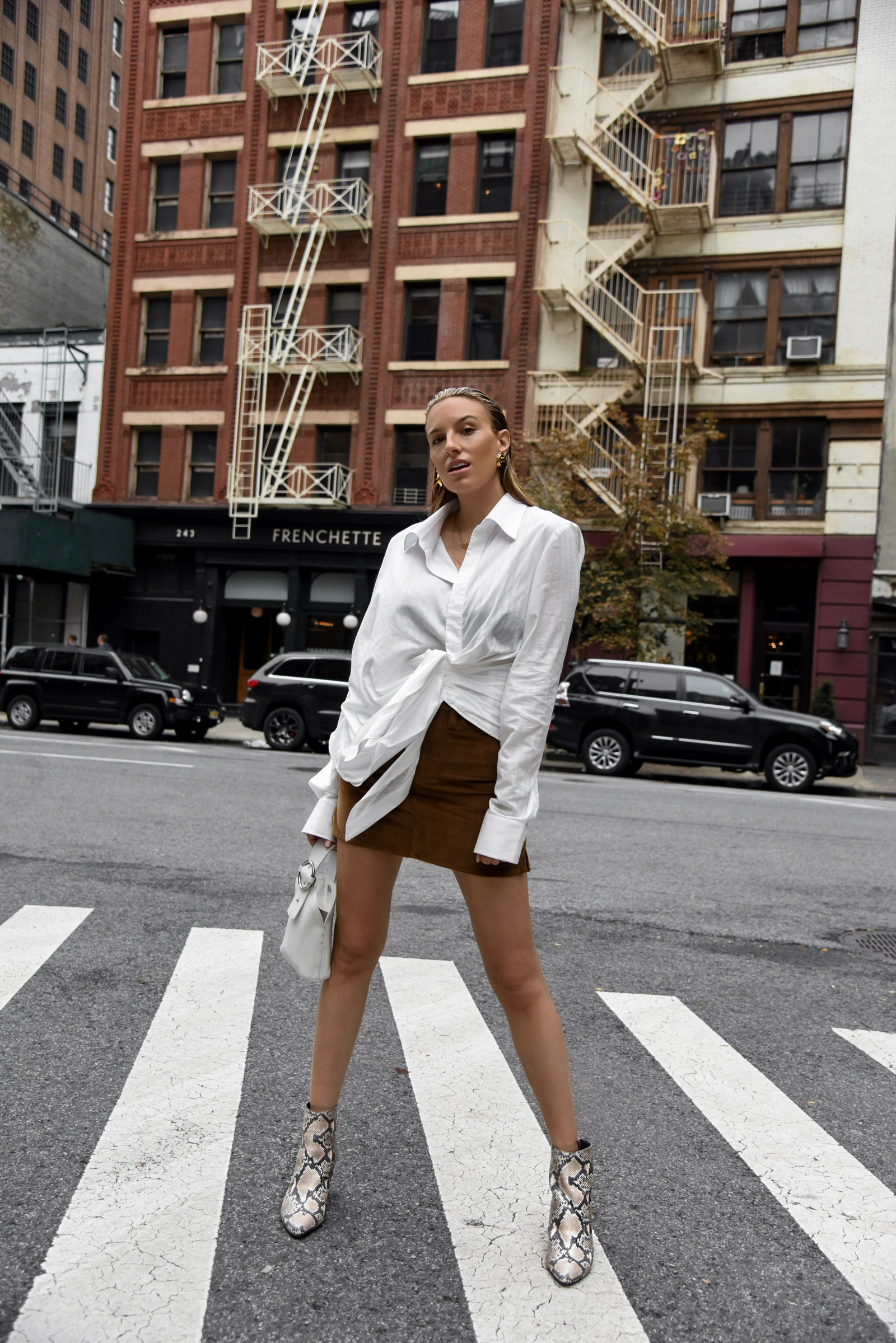FALL OUTFIT INSPIRATION, JACQUEMUS, FASHION WEEK, snake skin boots